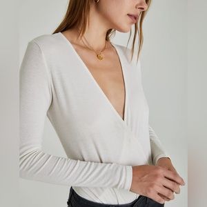 AG Adriano Goldschmied Lola Bodysuit in Ivory Dust Size Small NWT Long Sleeve